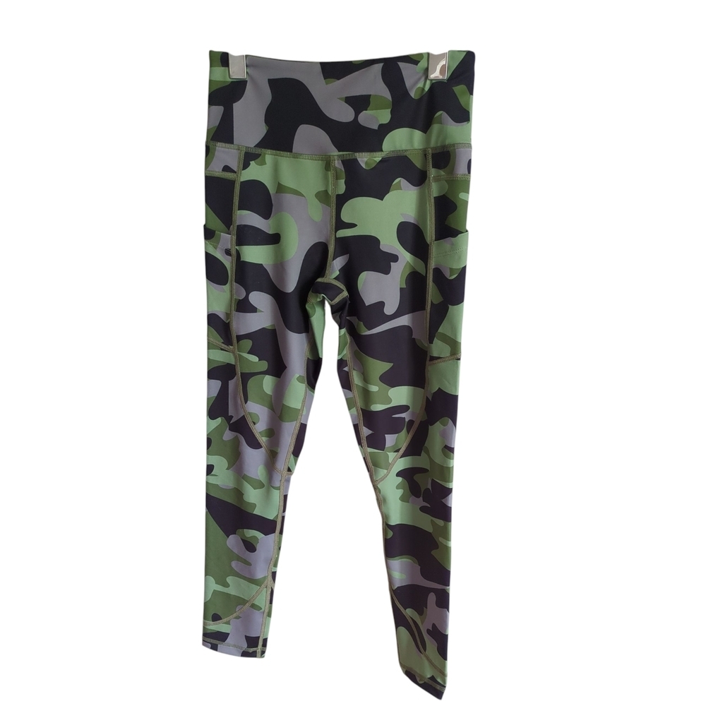 Zyia‎ Active Green Camo Pocket Light N Tight Hi Rise Leggings Women's Size 4